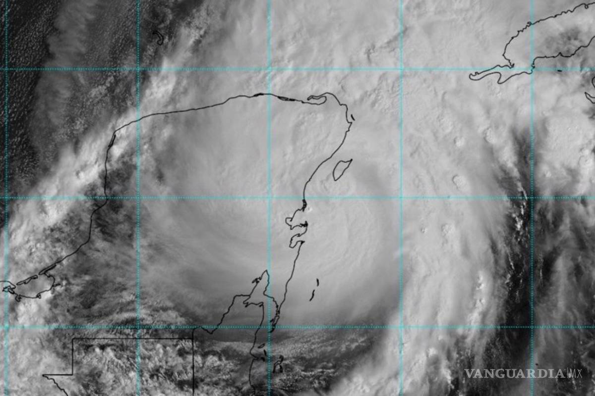 Gamma a punto de convertirse en huracán mientras se acerca a la Península de Yucatán