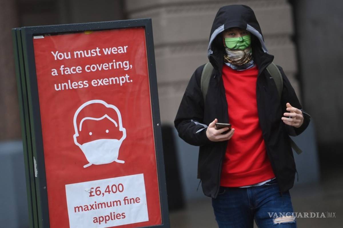 Reino Unido está al borde de nueva ola de COVID-19 por variante india, alerta experto
