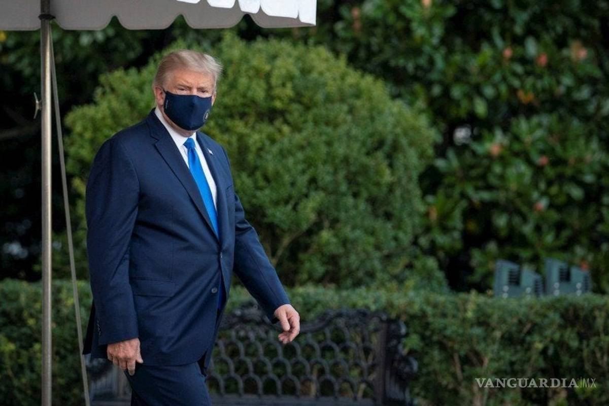 Anuncia Donald Trump que hoy sale del hospital: no hay que temerle al COVID-19