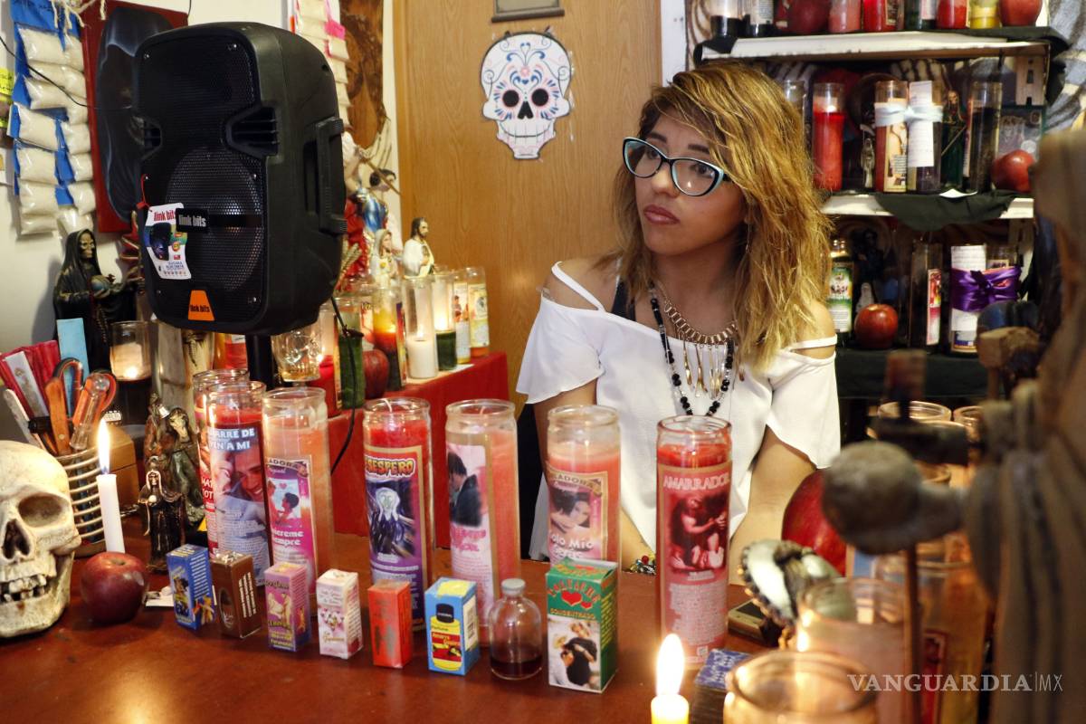 Saltillenses pagan hasta 20 mil pesos para amarrar a su pareja