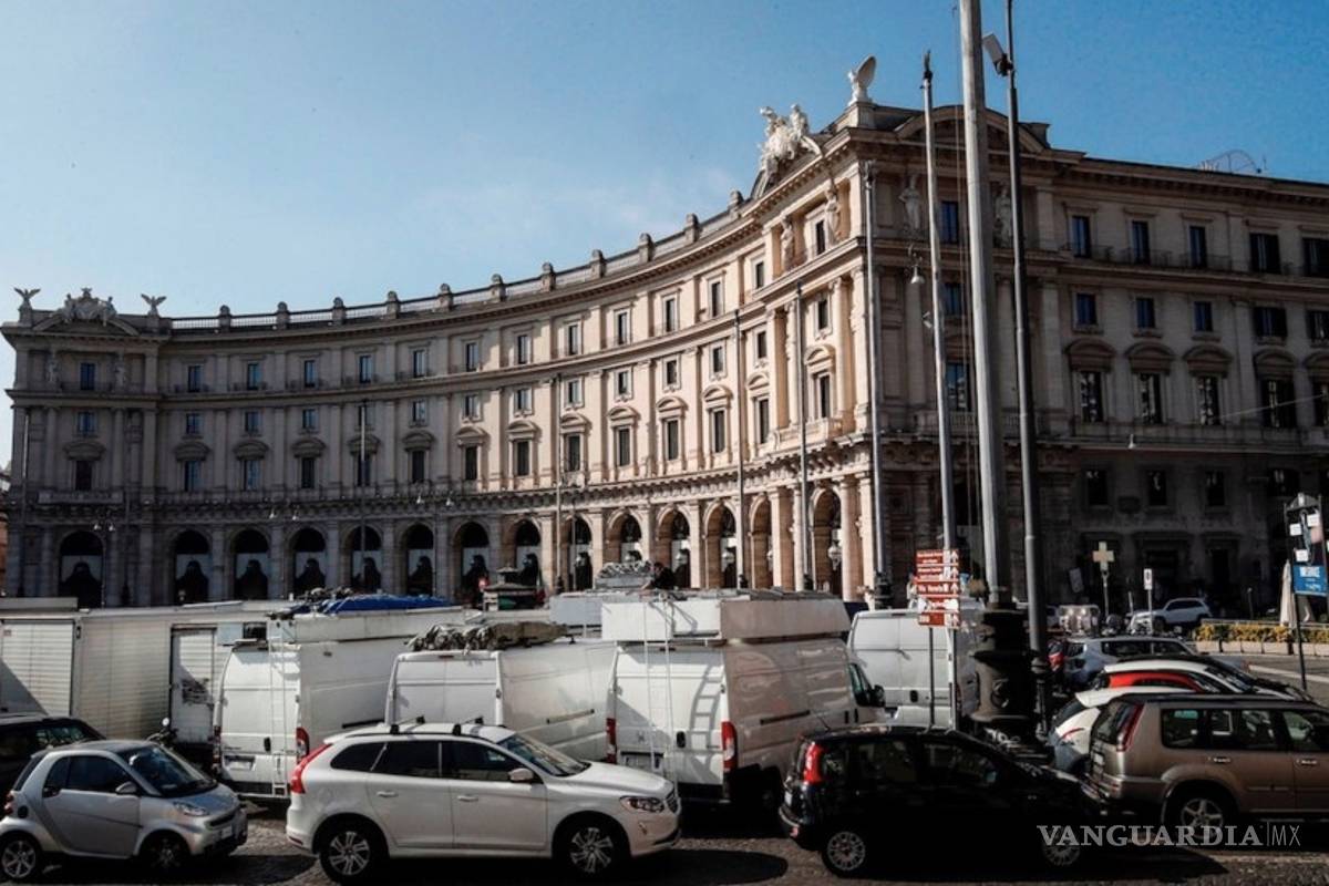 Italia analiza extender cierres y restricciones a nuevas regiones ante incremento de casos de COVID-19