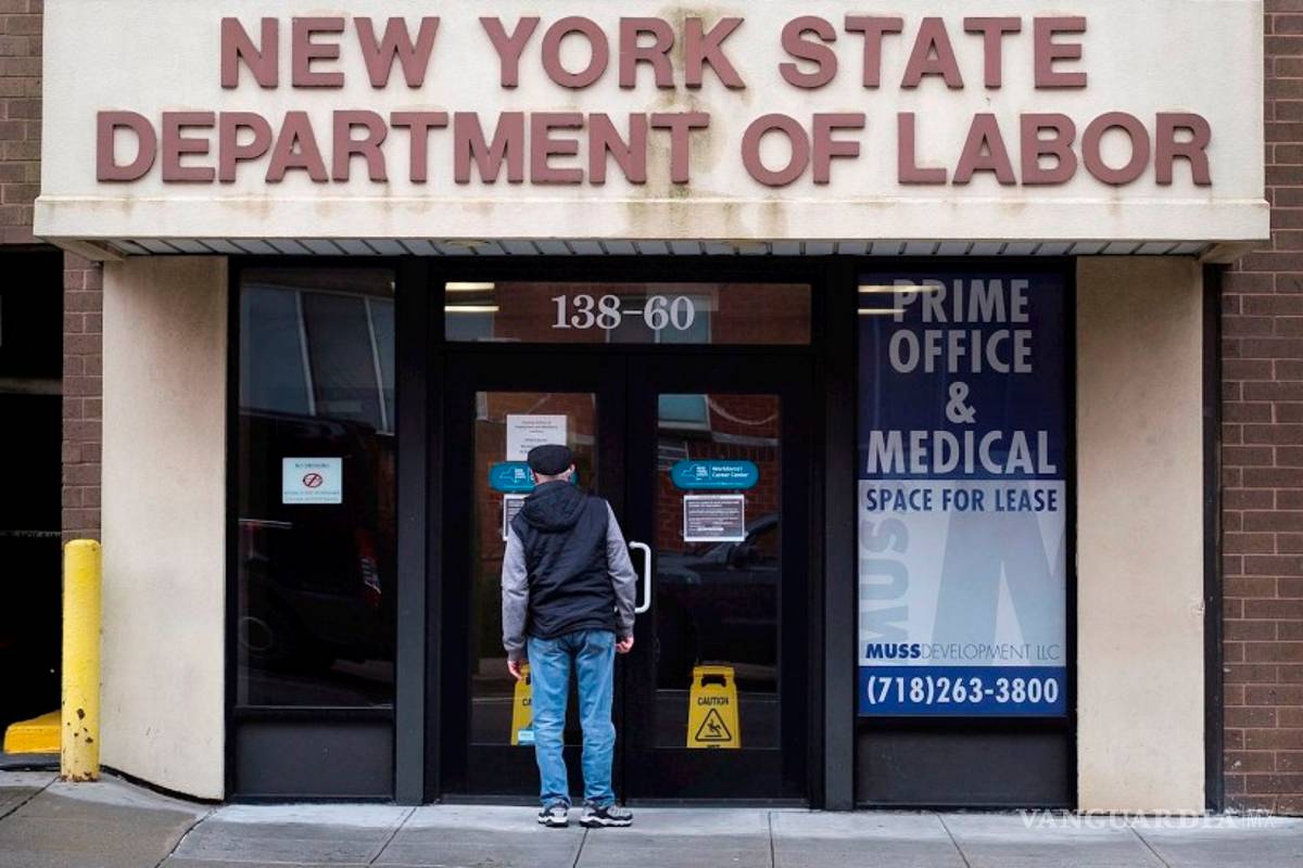 Solicitan subsidio de desempleo 1.42 millones de estadounidenses en la última semana