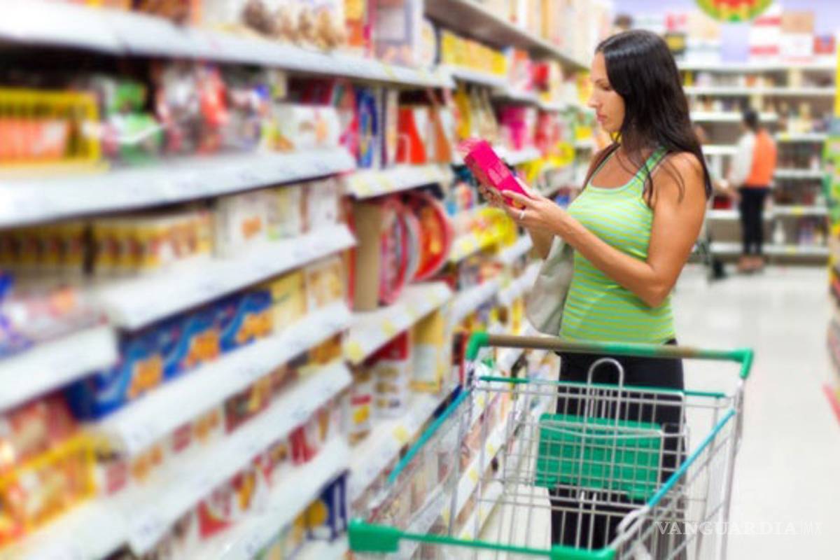 Confianza del consumidor cayó 9.9 puntos