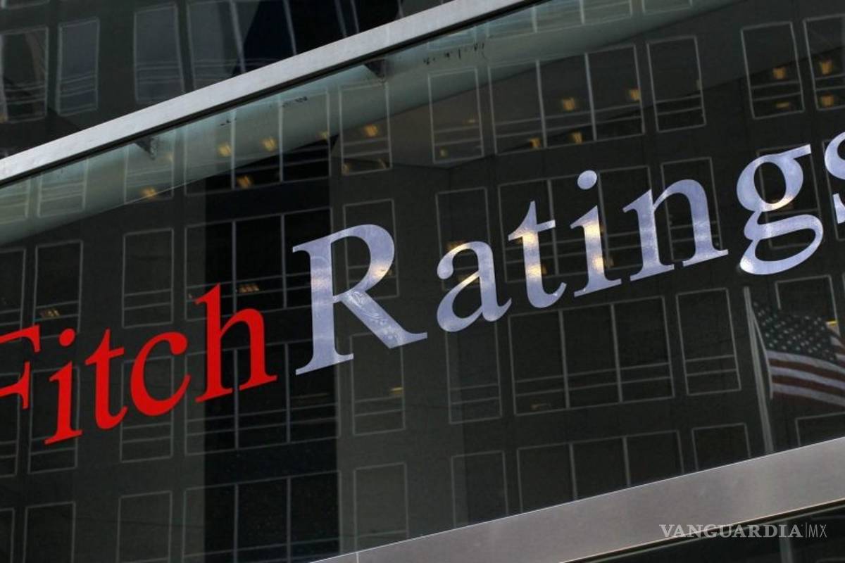 Fitch Ratings alerta por riesgo en fondos de deuda de México