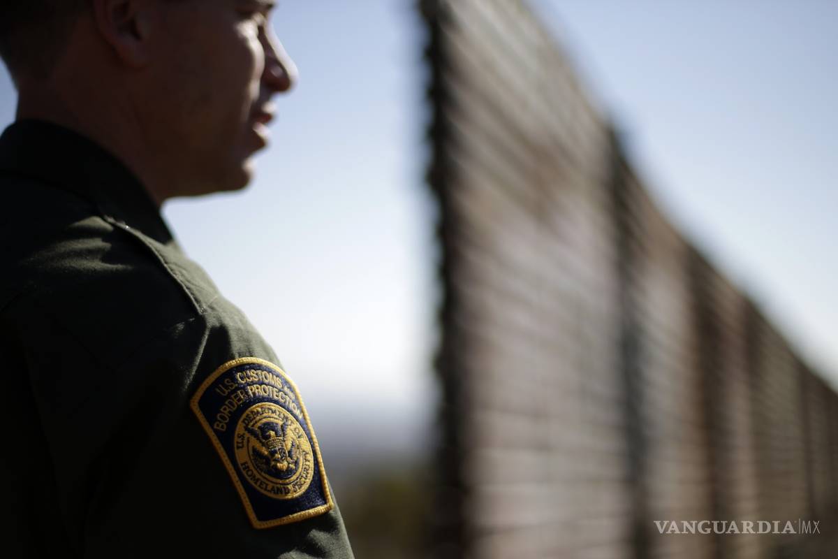 Tiroteo en Del Río,Texas de un hombre muerto y un agente herido