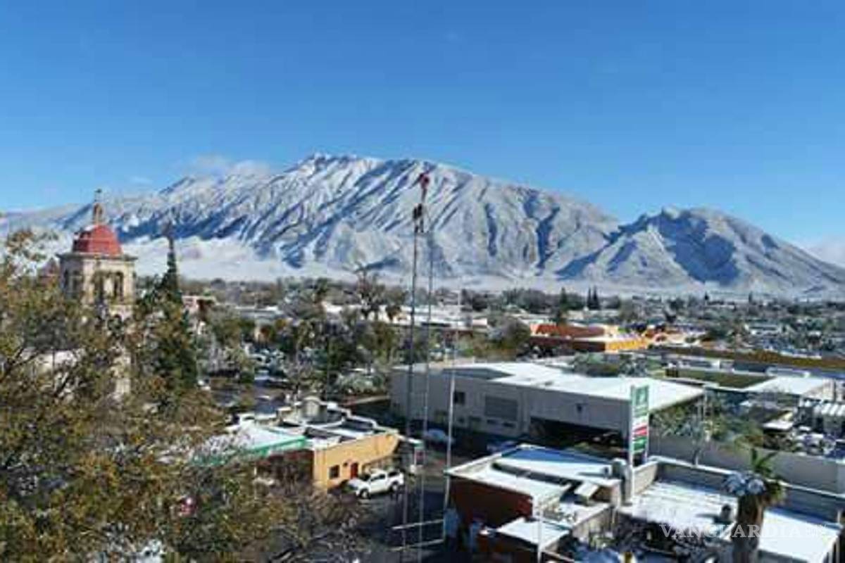 Nieve adorna al hermoso pueblo mágico de Cuatrociénegas (Fotos)