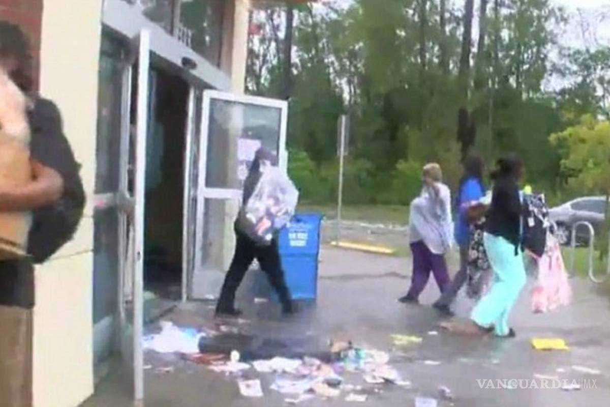 Saquean negocio a orilla de la carretera en Arteaga