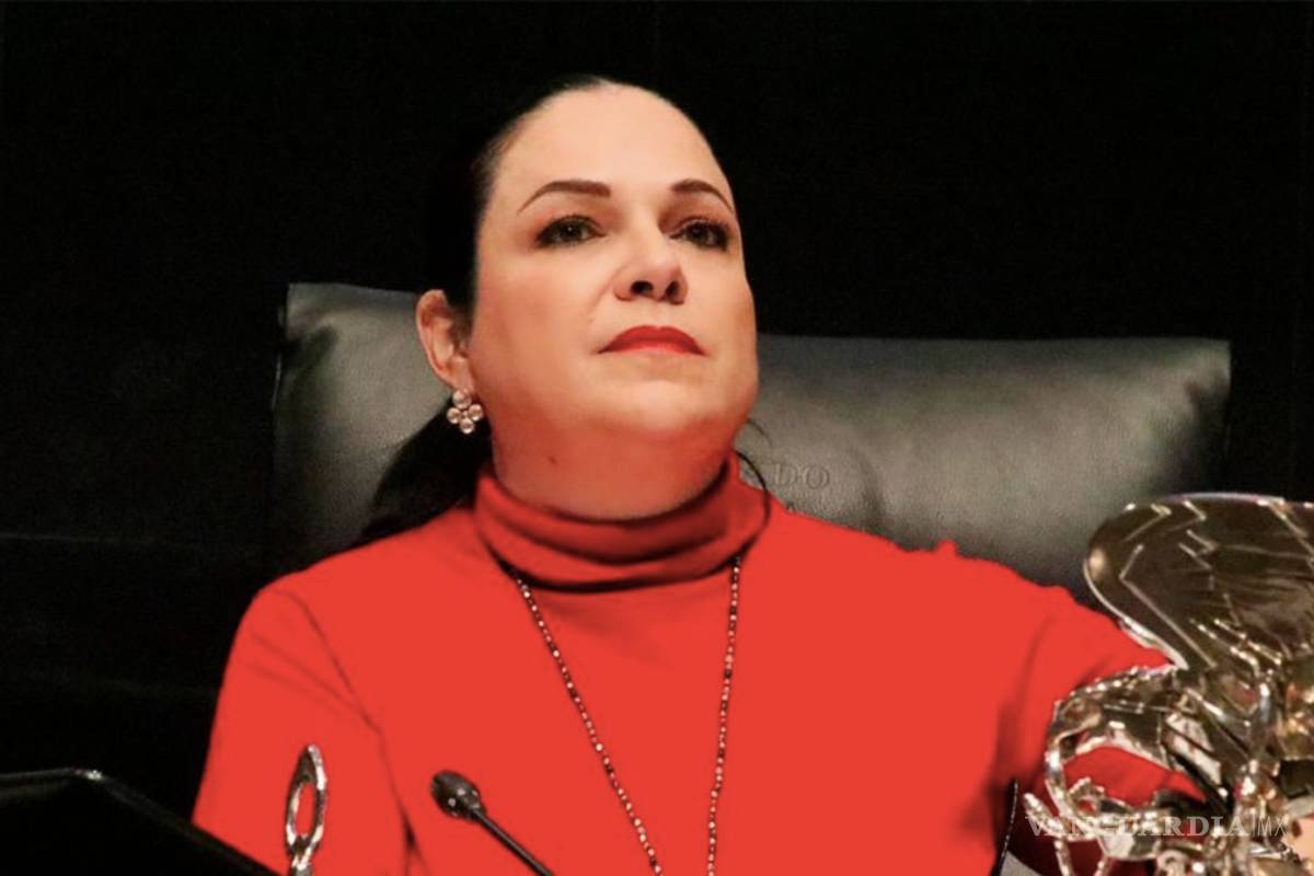 Mónica Fernández presidirá el Senado; fue desconocida de inmediato por Martí Batres, quien ocupaba el cargo