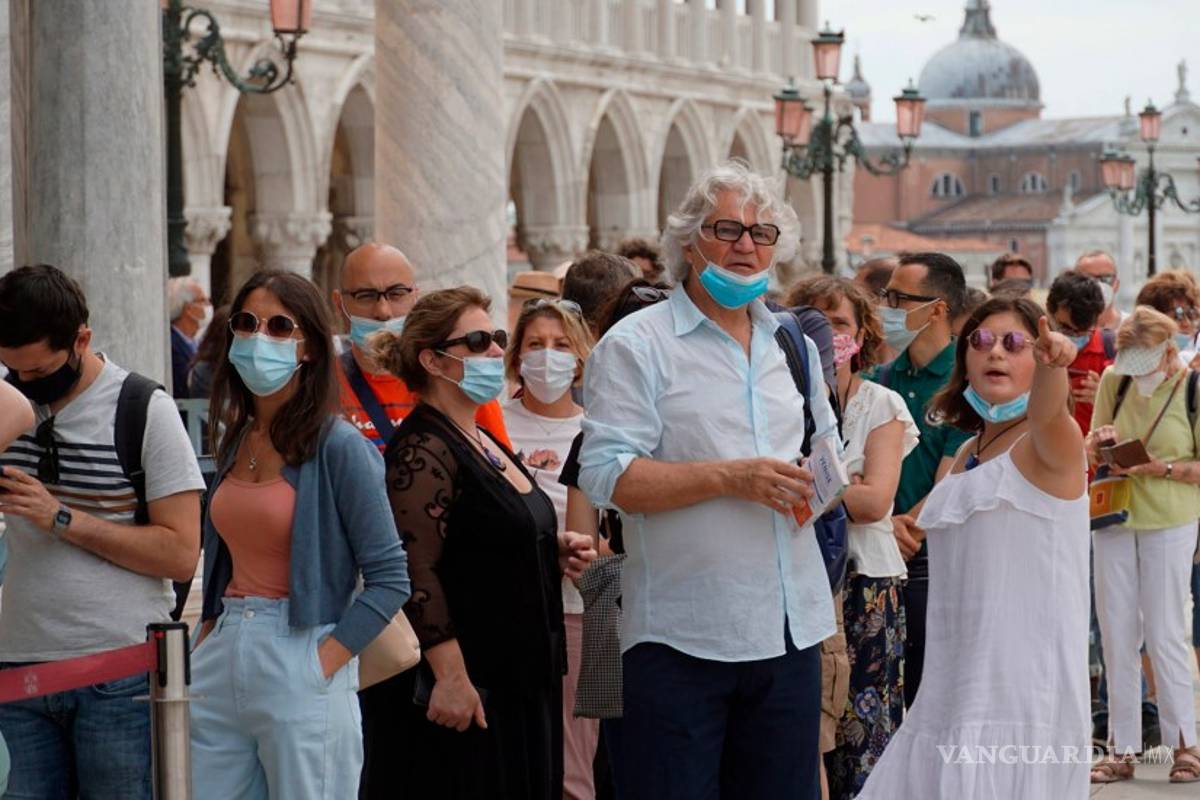 Cubrebocas dejarán de ser obligatorios en Italia