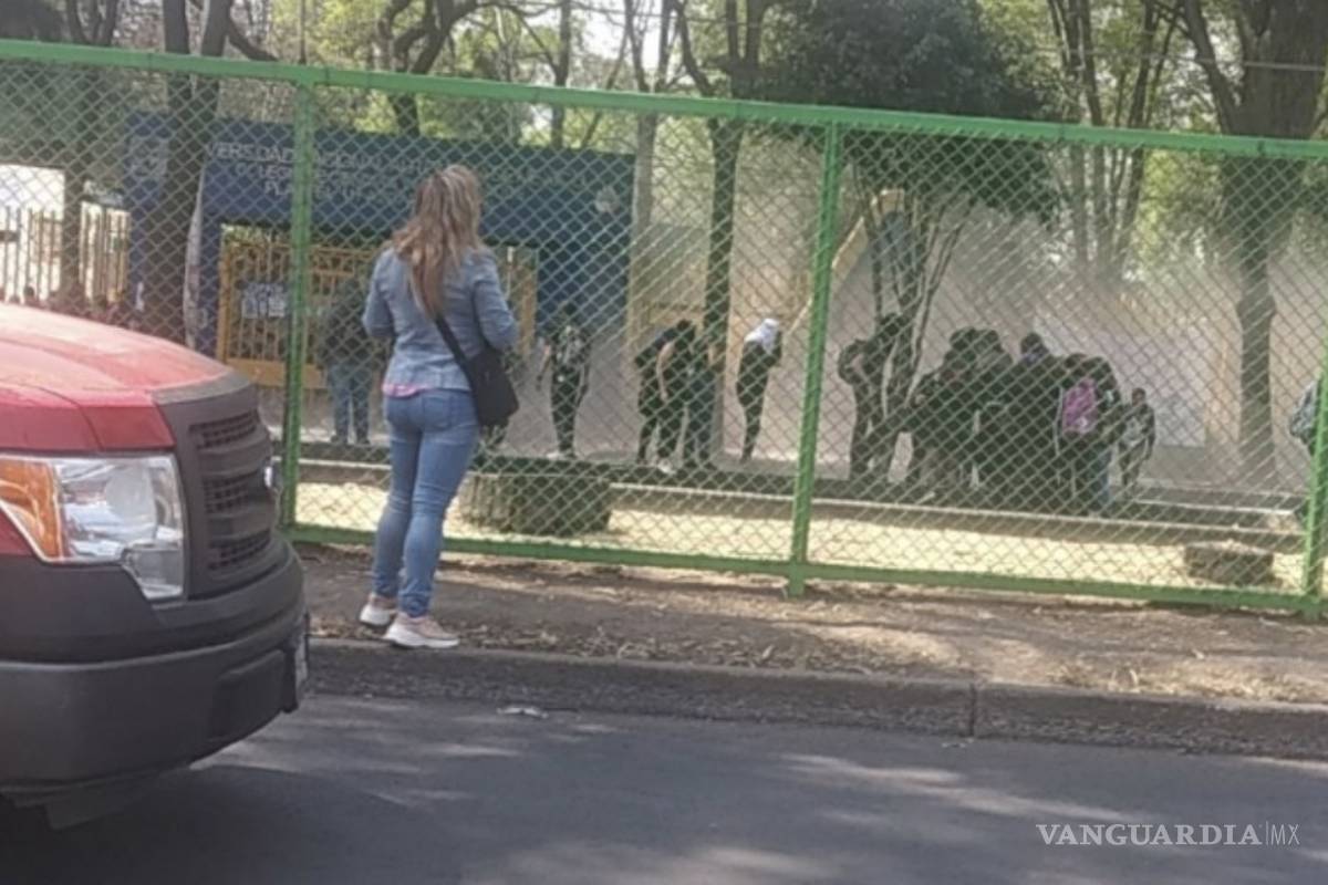 Encapuchados ingresan al plantel CCH Azcapotzalco