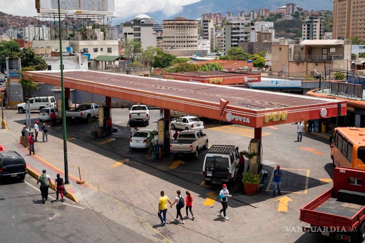 México vendería gasolinas a Venezuela ‘en caso de necesidad humanitaria’ y pese a sanciones