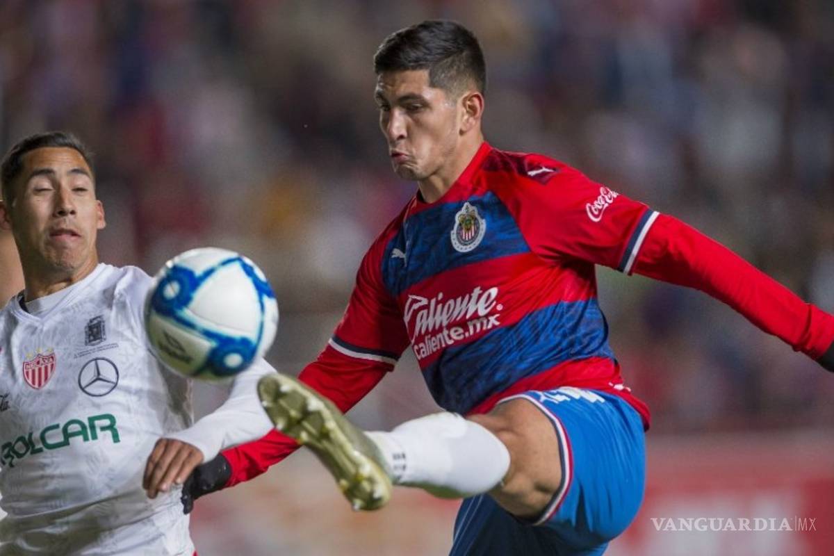 A falta de hacerlo oficial, Víctor Guzmán saldrá de Chivas por dopaje