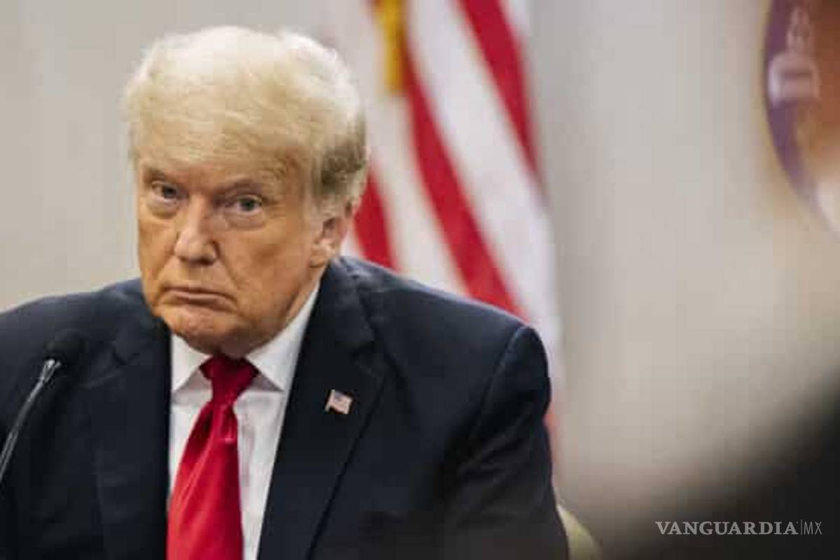 Acusa Donald Trump ser víctima de “cacería de brujas” tras imputación de delitos fiscales a su organización