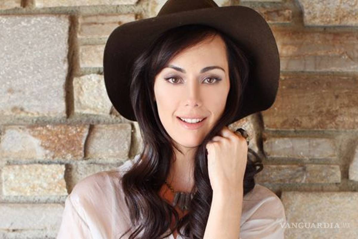 Gaby de la Garza no alcanzó acuerdo con TV Azteca para &quot;Nada personal&quot;