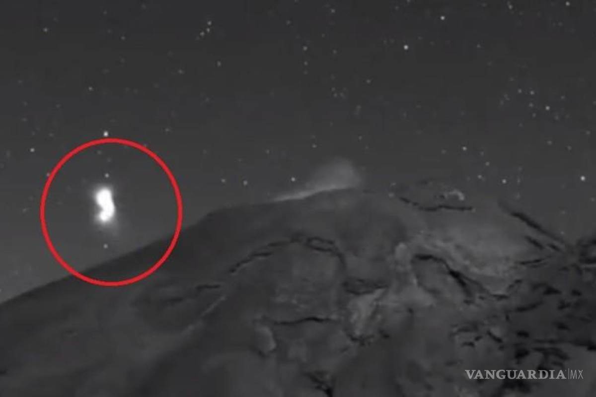 Luego de Torreón, OVNI sorprende al salir del volcán Popocatépetl