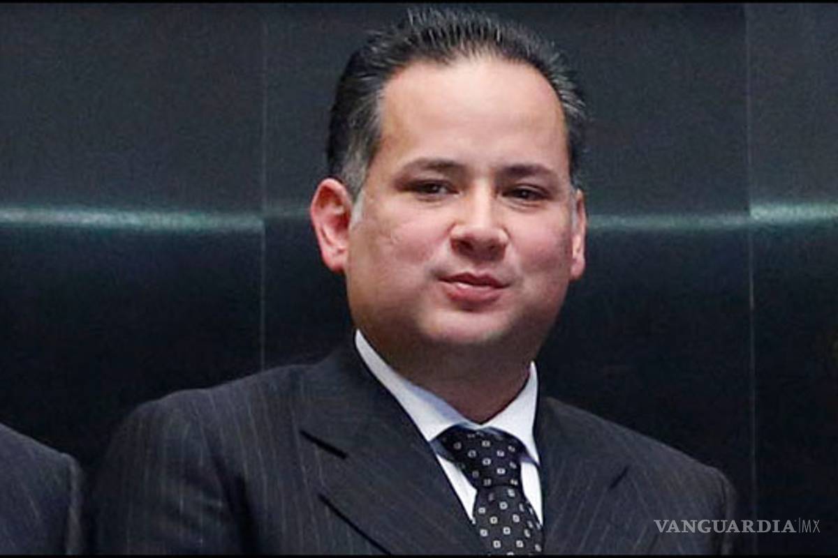 Remueven de titularidad de Fepade a Santiago Nieto