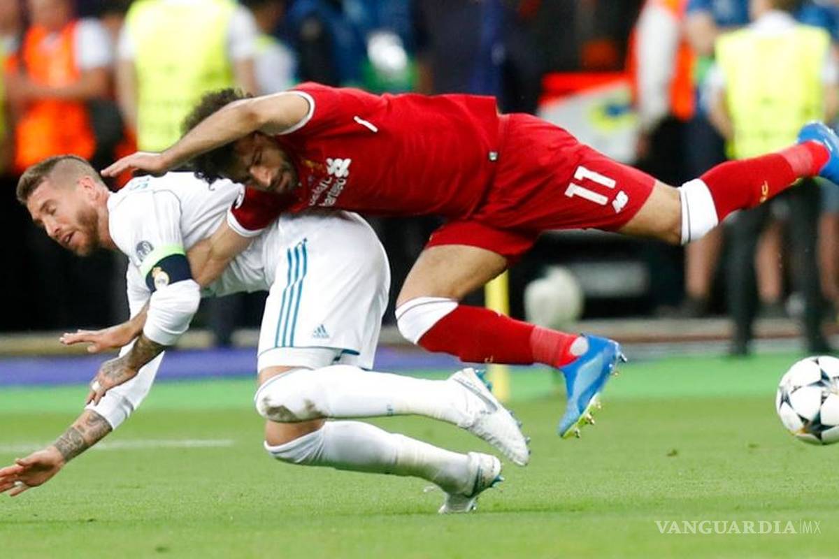 Para Chiellini, Sergio Ramos lesionó a propósito a Salah