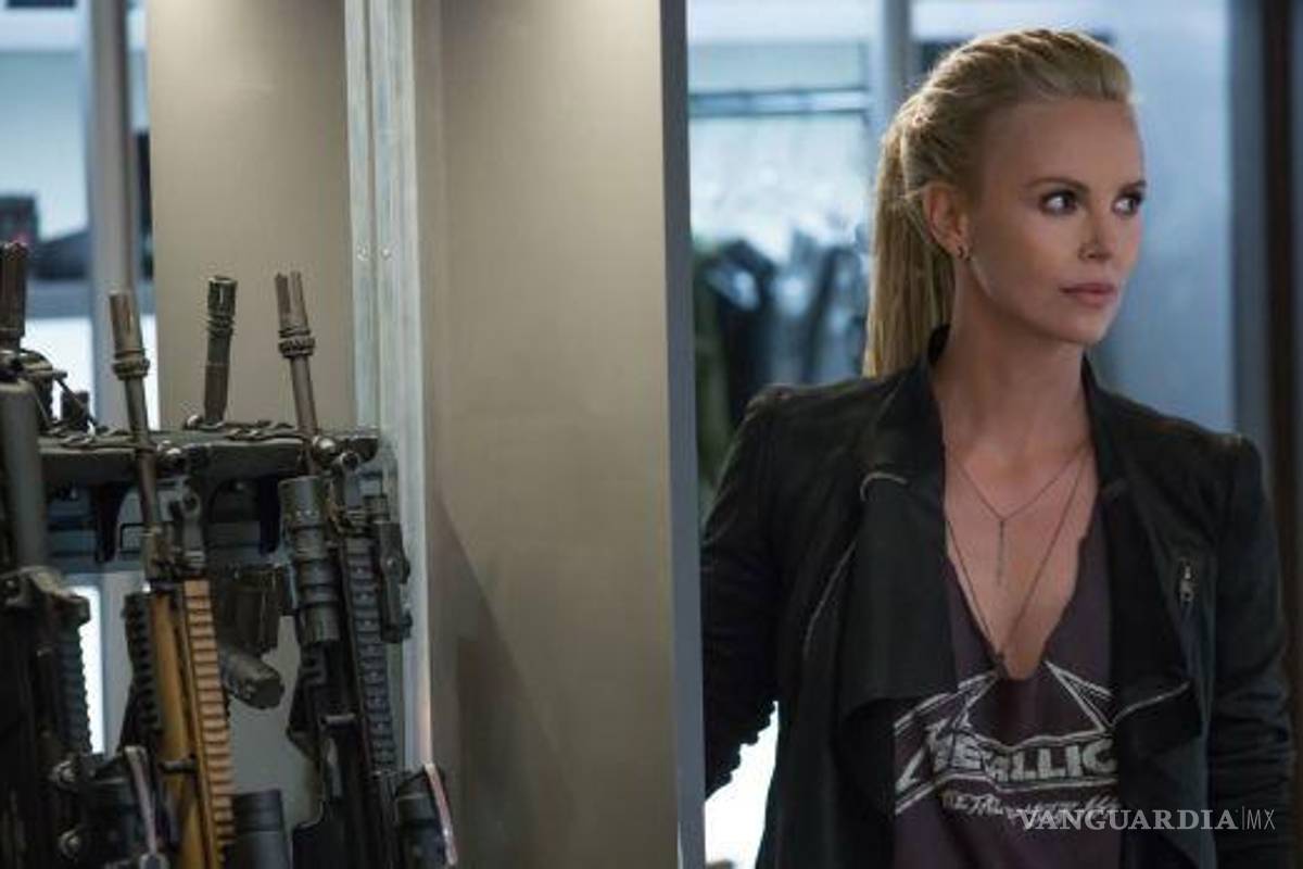 Revelan imagen de Charlize Theron en "Rápidos y furiosos 8"