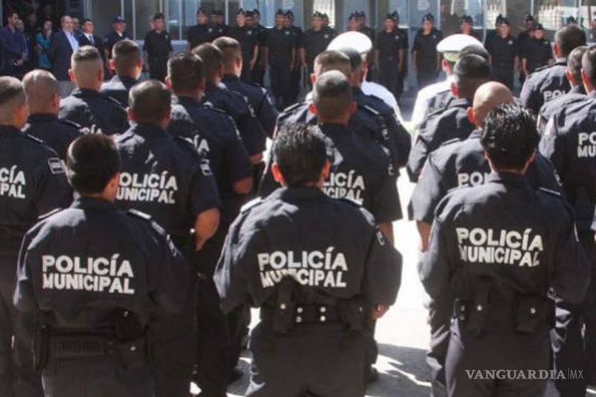 Gobernadores proponen desarmar a las policías municipales