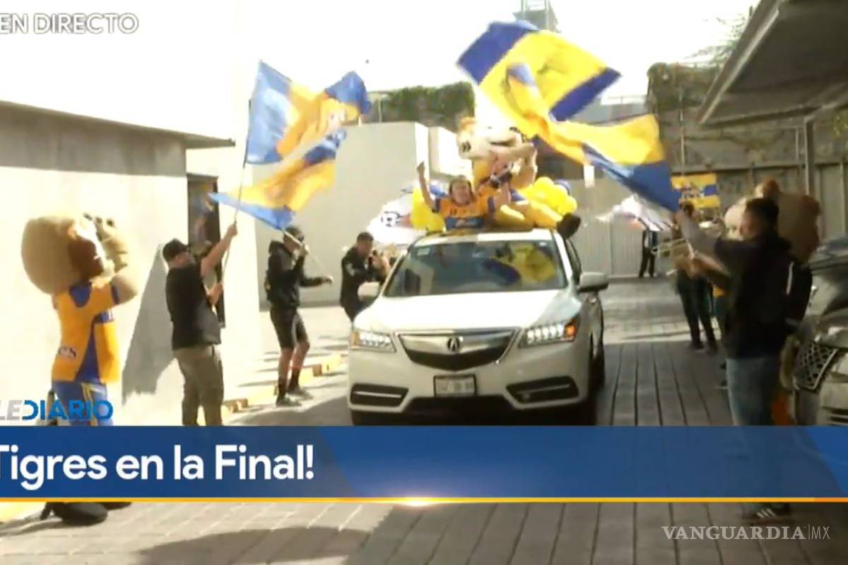 María Julia Lafuente lo hace de nuevo y tiene una espectacular entrada por el triunfo de Tigres