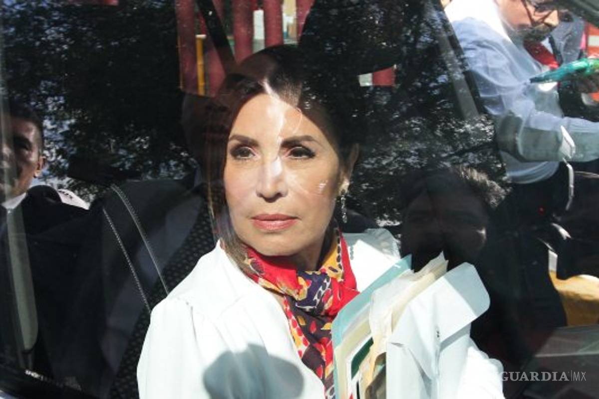 Reubican a Rosario Robles y a directora del Rébsamen por prevención al COVID-19