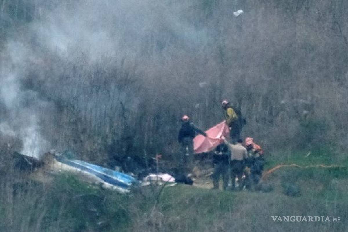 Recuperan tres cuerpos de sitio en el que murió Kobe Bryant
