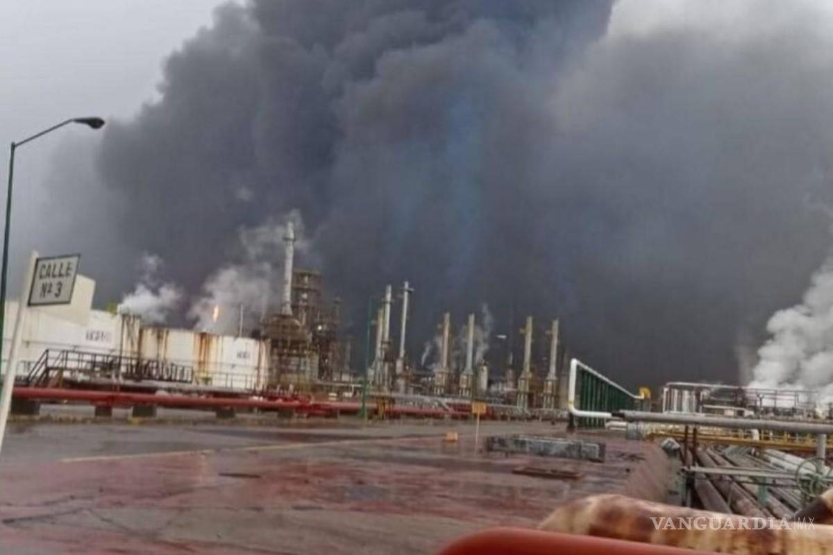 Se registra incendio en Refinería de Salina Cruz, Oaxaca