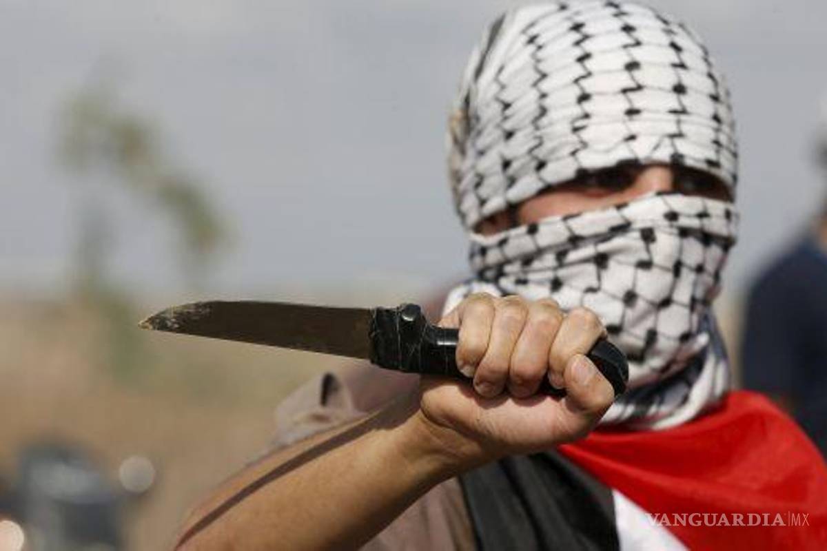 El EI asume la autoría del asesinato de un sacerdote hindú en Bangladesh