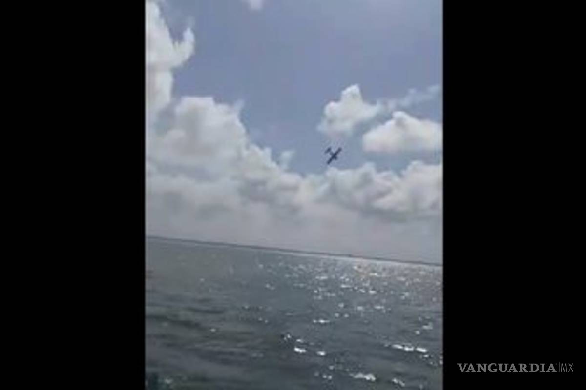 Usan avioneta para revelar sexo de bebé, se desploma y mueren dos