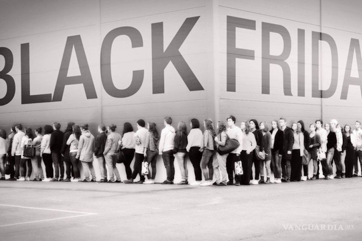 Comercio en EU afronta el ‘black friday’ bajo presión