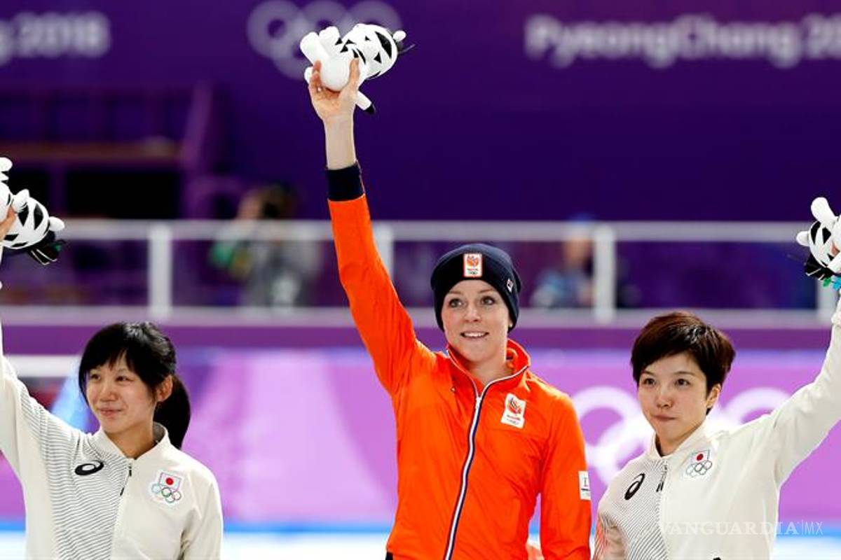 $!Patinadora holandesa rompe el récord olímpico en patinaje de velocidad