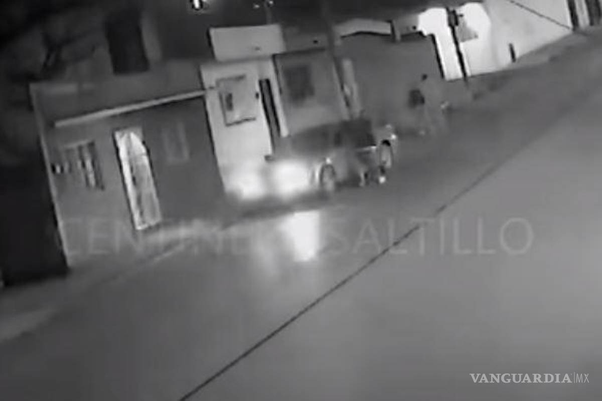 Exhiben en redes aparente intento de secuestro en la colonia Fundadores de Saltillo