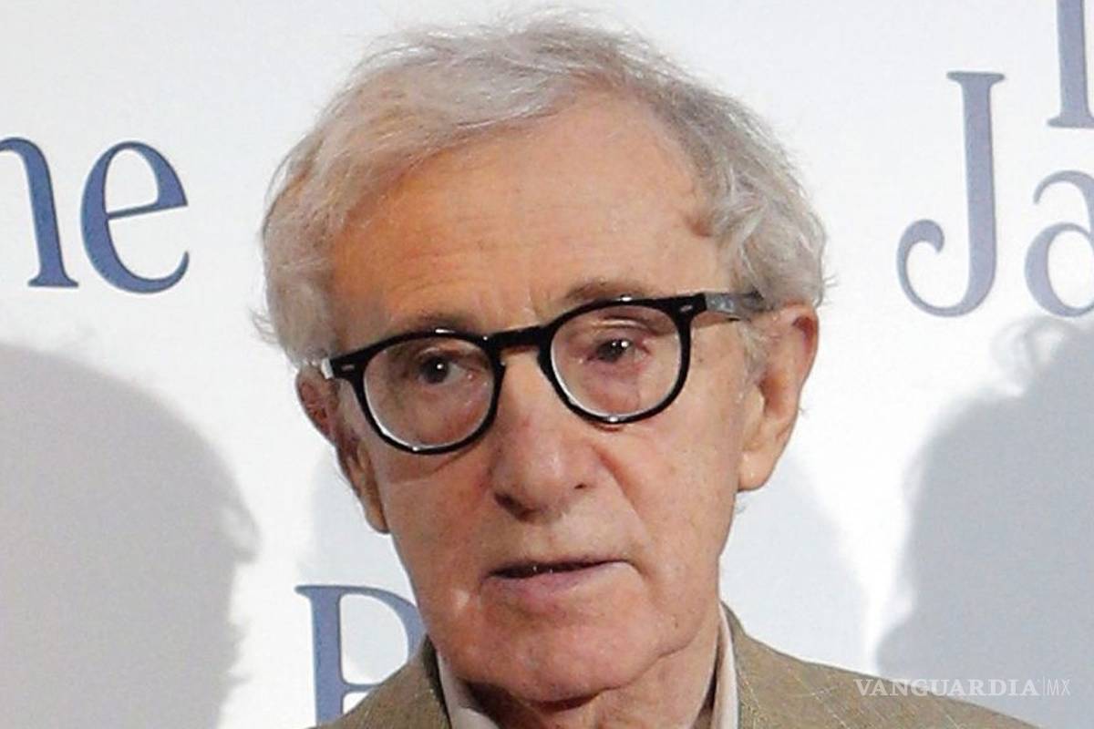 Woody Allen siente "tristeza" por las denuncias contra Harvey Weinstein