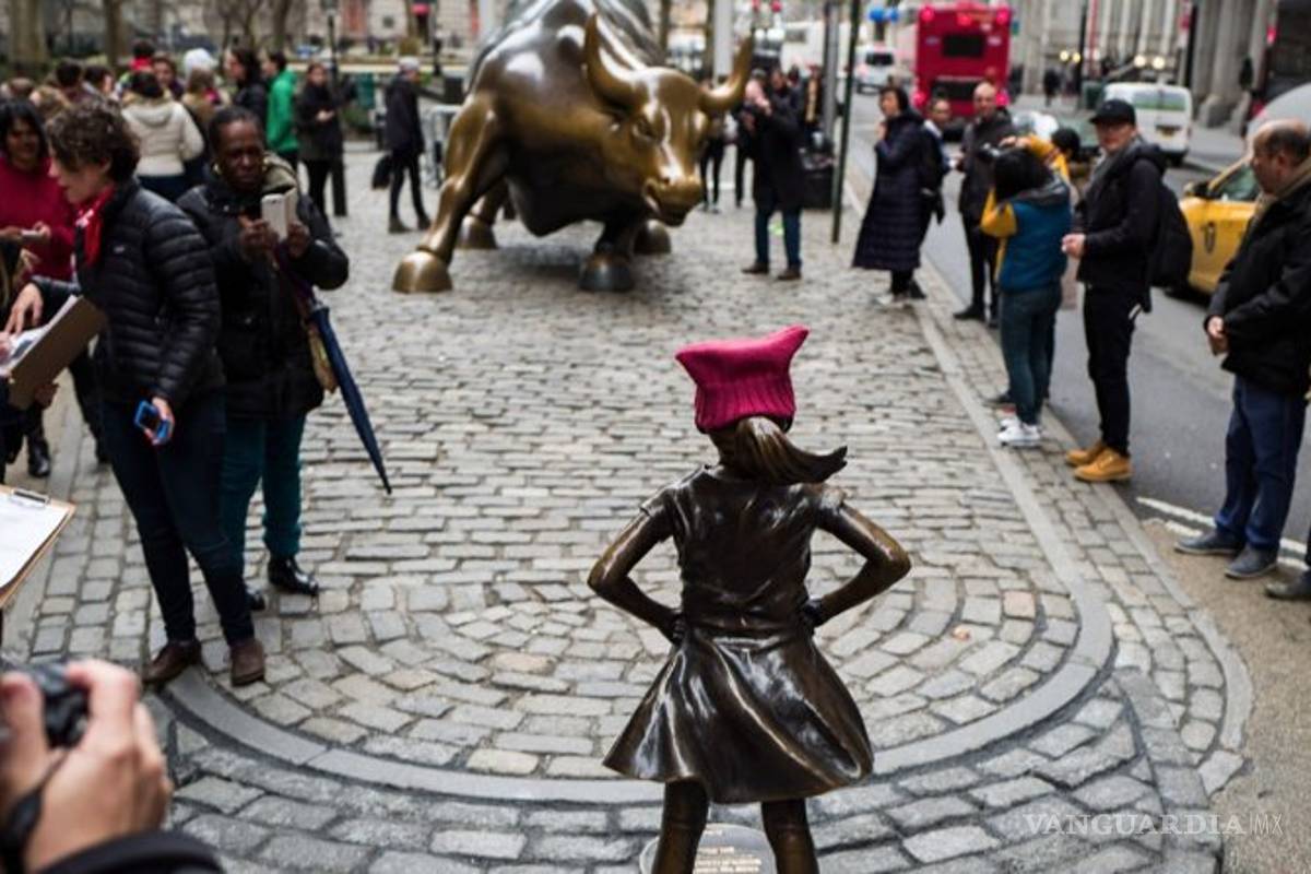 La niña que desafía al gran toro de Wall Street