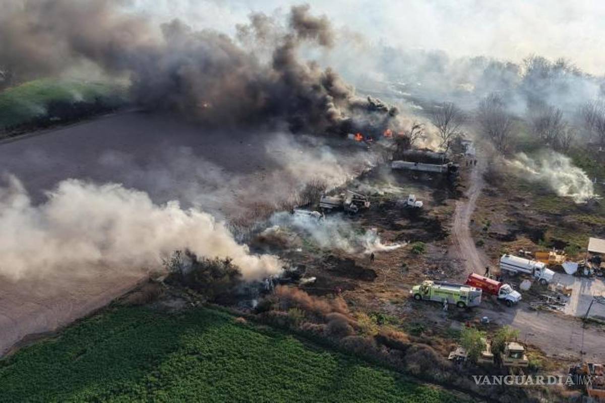 $!Se incendia pipa con chapopote en Ramos Arizpe