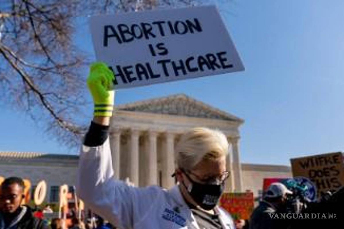 Ola de vasectomías en EU tras fallo sobre el aborto Roe v. Wade