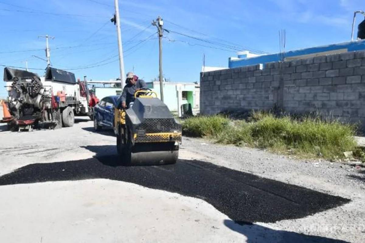 Empresa duranguense con vínculos morenista parcha carreteras y calles en Coahuila