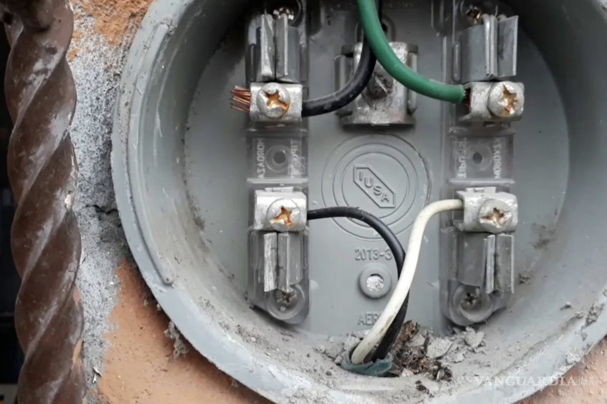 CFE: ¿Te robaron el medidor de la luz? No te preocupes, esto debes hacer