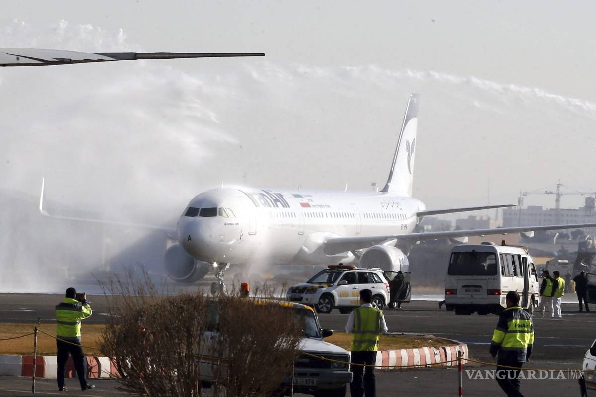 Evacúan aeropuerto por falsa amenaza de bomba en un avión alemán