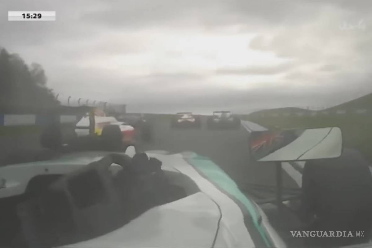 Así es chocar en un automóvil de la Fórmula 4