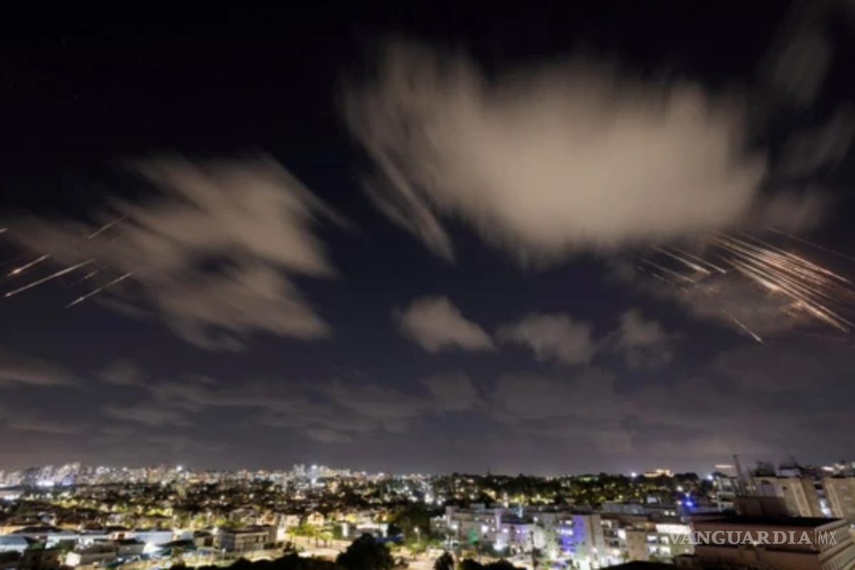 SRE alerta a mexicanos en Irán tras lanzamiento de misiles de Israel