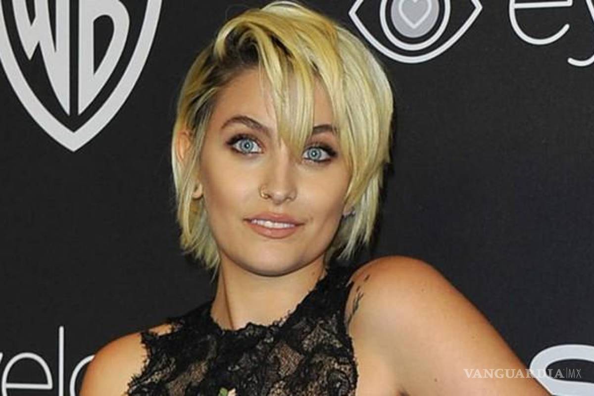 Paris Jackson homenajea a su padre con un tatuaje