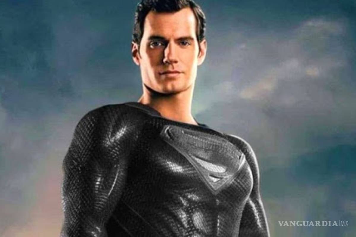 ¿Ya lo viste..? Superman estrena traje negro