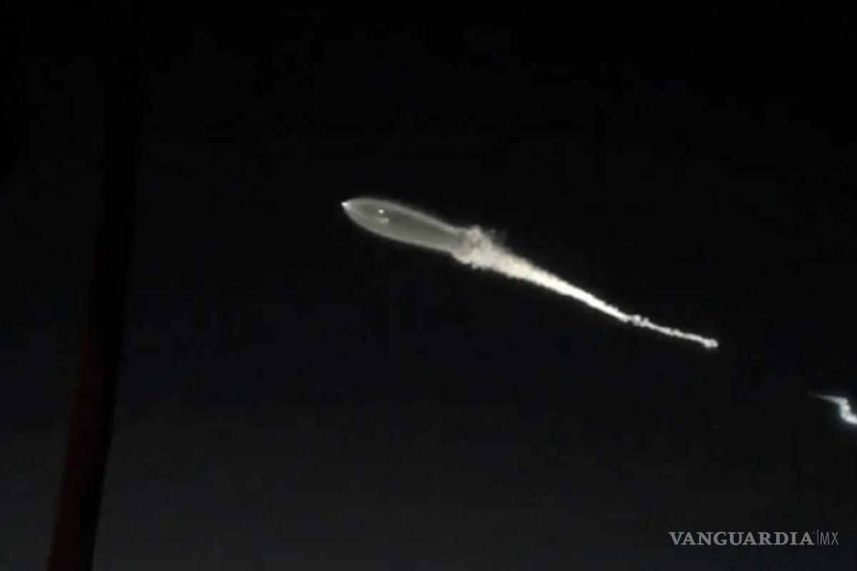 Espectaculares 'Ovnis' iluminan los cielos esta noche en Los Ángeles, espectadores quedan sin palabras (+Videos)