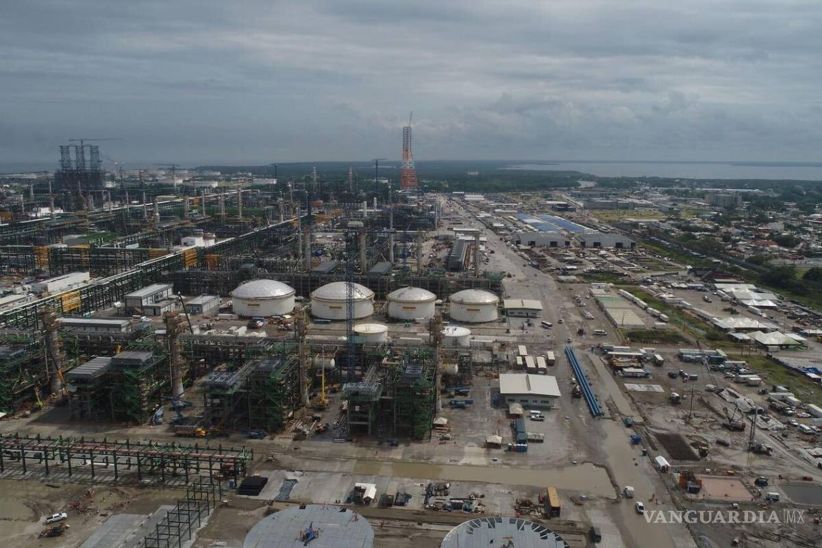 Cumple un año Dos Bocas... pero todavía no logra operar