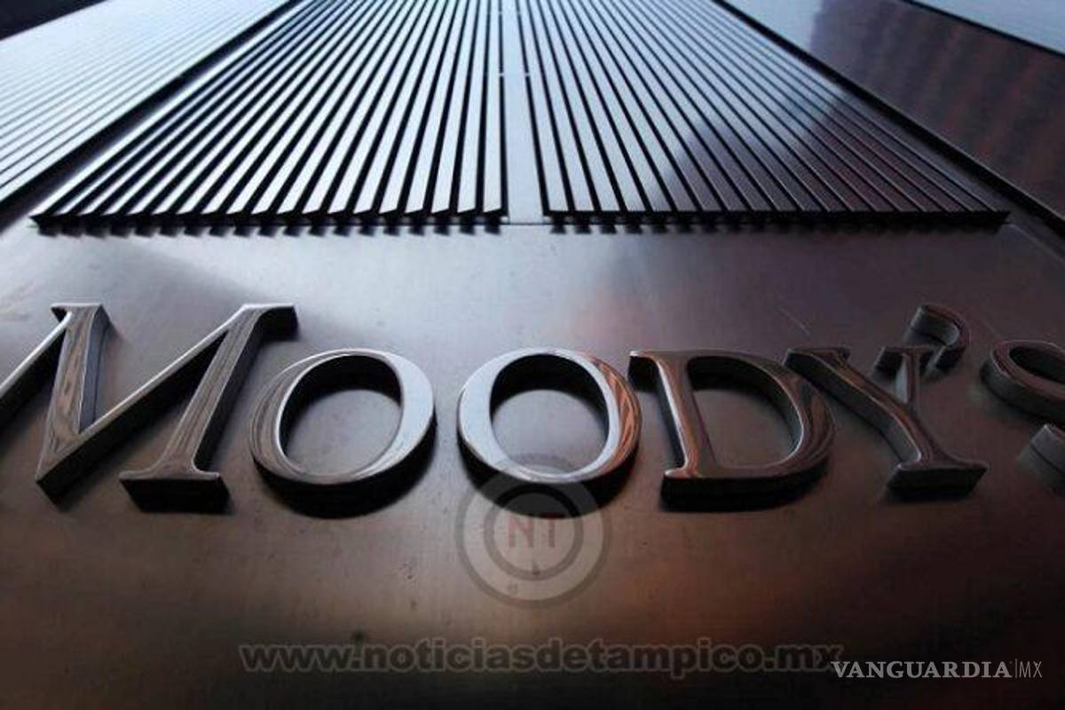 Debido al aumento de deuda pública, Moody’s rebaja la calificación crediticia de Estados Unidos