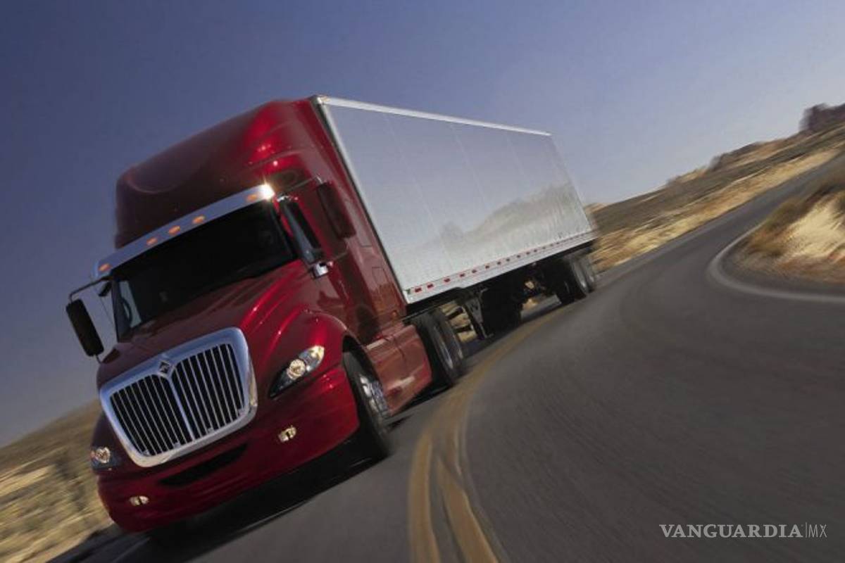 USMCA pone en riesgo transporte de carga: Canacar