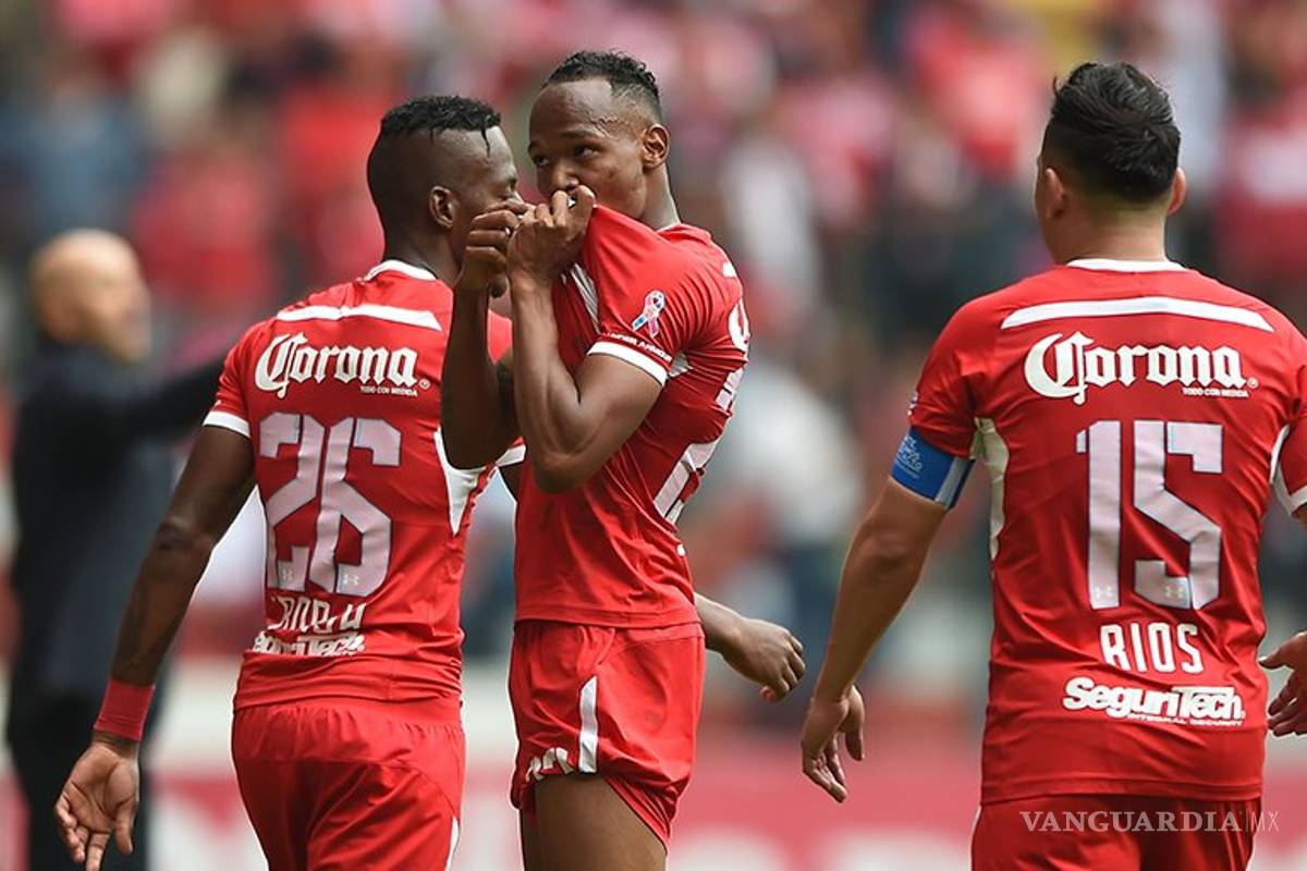 Quiñones rescata victoria del Toluca