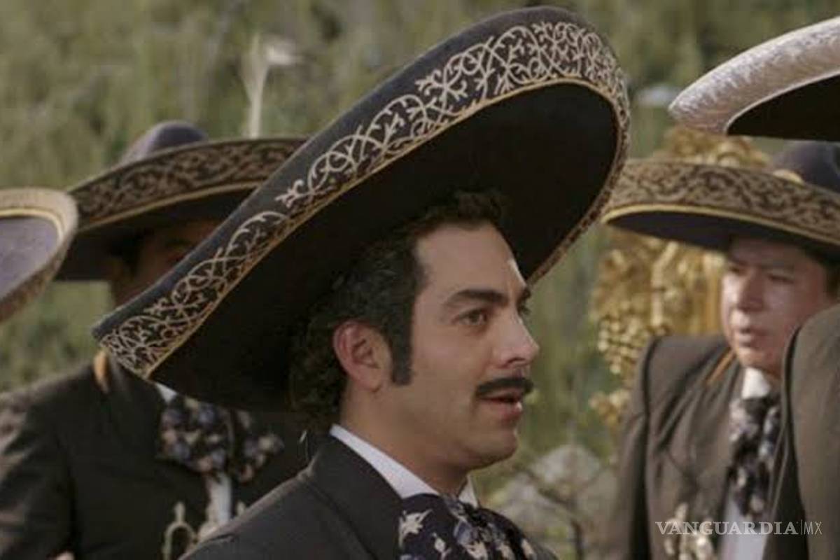 Omar Chaparro es criticado duramente por interpretar a Pedro Infante