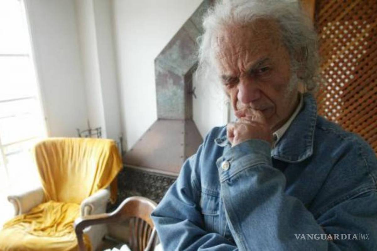 Nicanor Parra, el “antipoeta”, celebra 102 años de vida